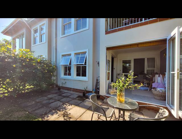 1 BEDROOM APARTMENT FOR SALE IN SHORTENS COUNTRY ESTATE